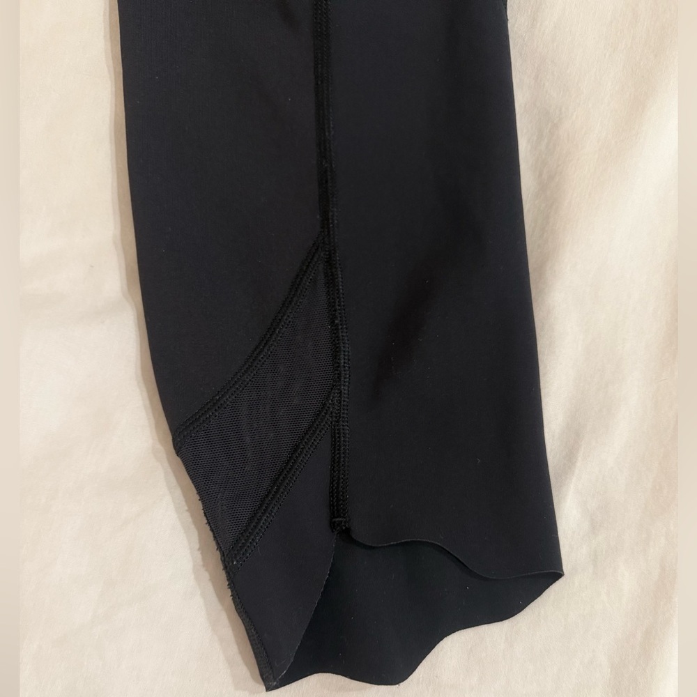 lululemon athletica Black Scallop Crop Pants - Picture 6 of 9